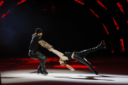 Eisrevue-Premiere 'Holiday on Ice - A New Day' in Erfurt