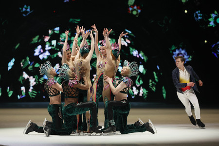 Eisrevue-Premiere 'Holiday on Ice - A New Day' in Erfurt
