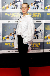 Premiere 'Irgendwas mit Medien' in Weimar