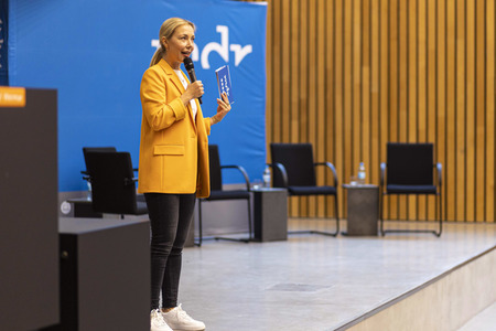 Premiere 'Irgendwas mit Medien' in Weimar
