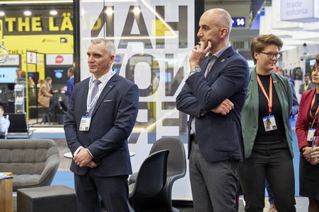 Ukrainische Delegation aus Mykolajiw auf der Hannover Messe 2023