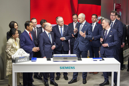 Eröffnungsrundgang auf der Hannover Messe 2023