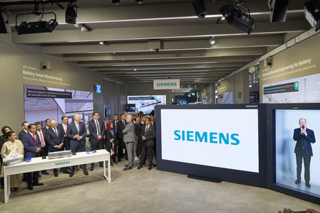 Eröffnungsrundgang auf der Hannover Messe 2023