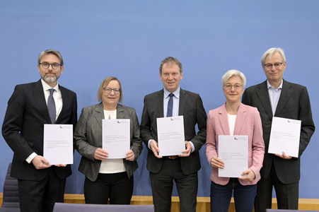 Bundespressekonferenz Prüfbericht zur Berechnung der deutschen Treibhausgasemissionen in Berlin