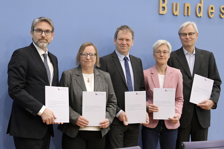 Bundespressekonferenz Prüfbericht zur Berechnung der deutschen Treibhausgasemissionen in Berlin