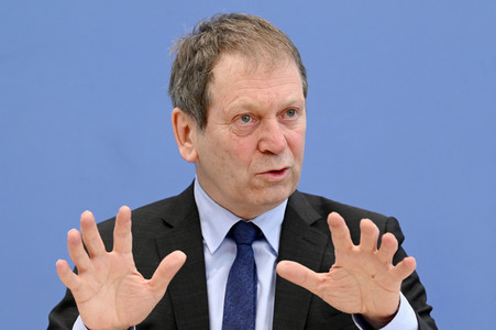Bundespressekonferenz Prüfbericht zur Berechnung der deutschen Treibhausgasemissionen in Berlin