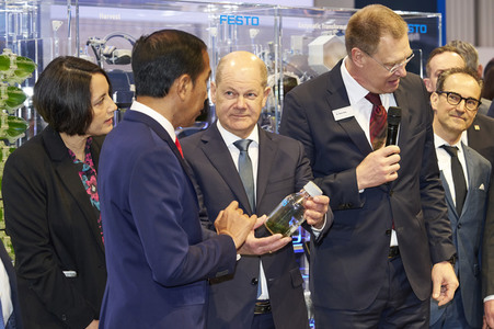 Eröffnungsrundgang auf der Hannover Messe 2023