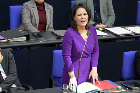 96. Sitzung des Deutschen Bundestages in Berlin