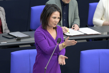 96. Sitzung des Deutschen Bundestages in Berlin