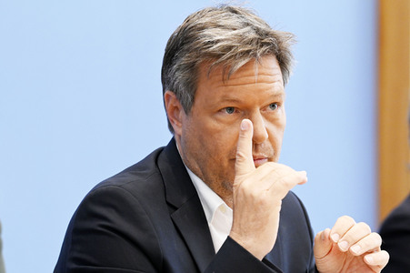 Bundespressekonferenz Novelle des Gebäudeenergiegesetzes und das neue Förderkonzept erneuerbares Heizen in Berlin