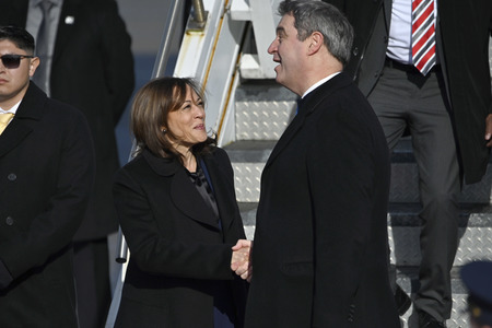 Ankunft von Kamala Harris in München
