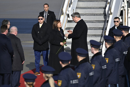 Ankunft von Kamala Harris in München