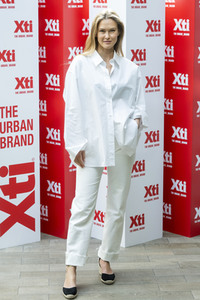 Photocall mit Bar Refaeli in Madrid