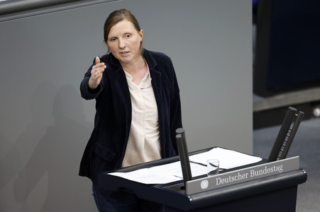 97. Sitzung des Deutschen Bundestages in Berlin