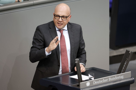 97. Sitzung des Deutschen Bundestages in Berlin