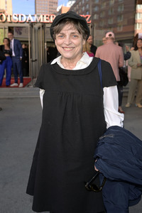 Theaterpremiere 'Stolz und Vorurteil *oder so' in Berlin
