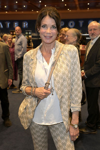Theaterpremiere 'Stolz und Vorurteil *oder so' in Berlin