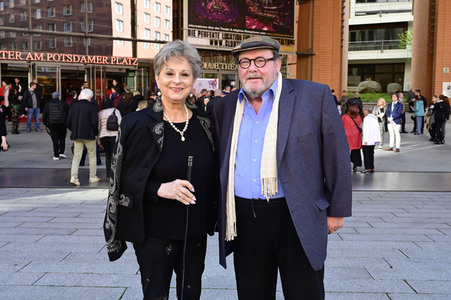 Theaterpremiere 'Stolz und Vorurteil *oder so' in Berlin