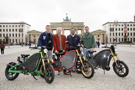 Fototermin mit eROCKIT Fahrzeugen in Berlin