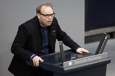 100. Sitzung des Deutschen Bundestages in Berlin
