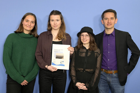 Pressekonferenz von FFF und dem DIW in Berlin