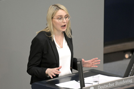 101. Sitzung des Deutschen Bundestages in Berlin