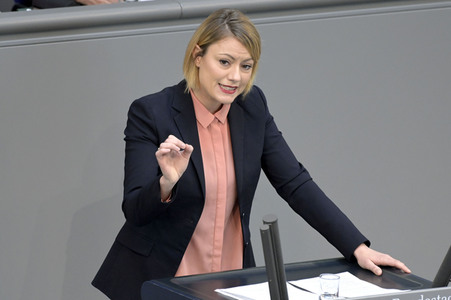 101. Sitzung des Deutschen Bundestages in Berlin
