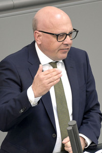 101. Sitzung des Deutschen Bundestages in Berlin
