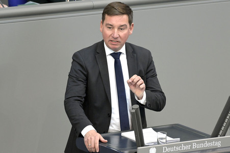 101. Sitzung des Deutschen Bundestages in Berlin