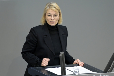 101. Sitzung des Deutschen Bundestages in Berlin