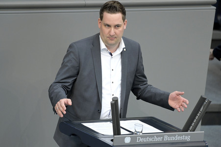 101. Sitzung des Deutschen Bundestages in Berlin