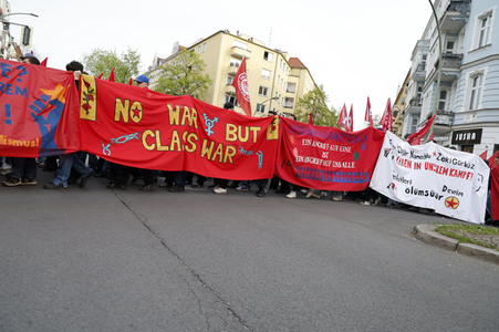 Revolutionäre 1. Mai Demonstration in Berlin