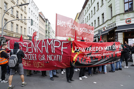 Revolutionäre 1. Mai Demonstration in Berlin