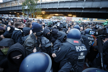 Revolutionäre 1. Mai Demonstration in Berlin
