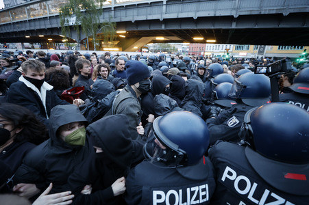 Revolutionäre 1. Mai Demonstration in Berlin