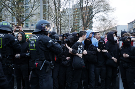 Revolutionäre 1. Mai Demonstration in Berlin