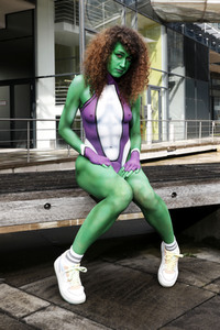 GEEK ART: She-Hulk & Iron Man Bodypainting