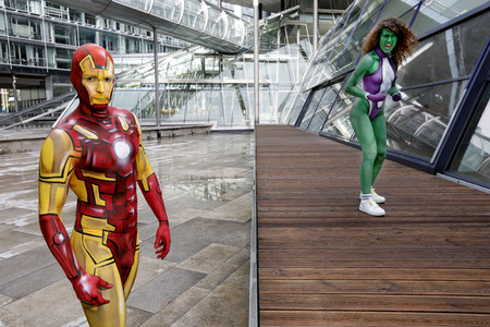 GEEK ART: She-Hulk & Iron Man Bodypainting