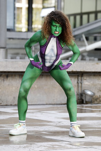 GEEK ART: She-Hulk & Iron Man Bodypainting