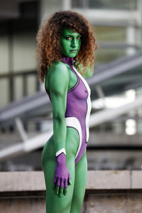 GEEK ART: She-Hulk & Iron Man Bodypainting