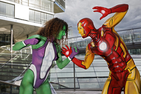 GEEK ART: She-Hulk & Iron Man Bodypainting