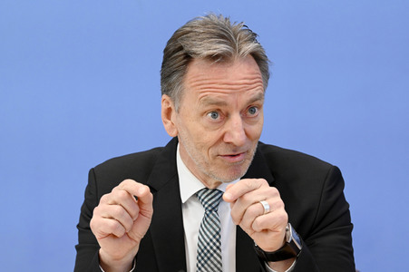 Bundespressekonferenz Fallzahlen für die Politisch Motivierte Kriminalität 2022 in Berlin