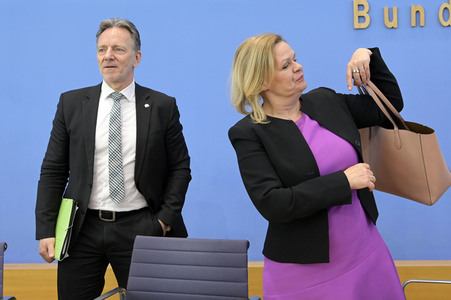Bundespressekonferenz Fallzahlen für die Politisch Motivierte Kriminalität 2022 in Berlin