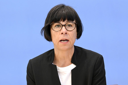Bundespressekonferenz Jahresstatistik 2022 zu rechter und rassistischer Gewalt in Berlin