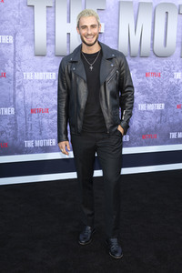 Filmpremiere 'The Mother' in Los Angeles