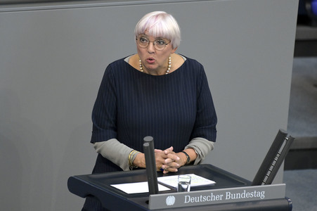 103. Sitzung des Deutschen Bundestages in Berlin