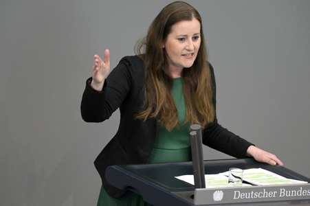 103. Sitzung des Deutschen Bundestages in Berlin