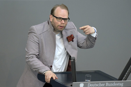 103. Sitzung des Deutschen Bundestages in Berlin