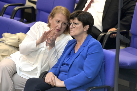 103. Sitzung des Deutschen Bundestages in Berlin
