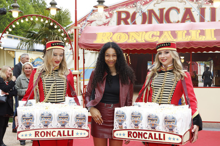 Galapremiere des Circus Roncalli in Hamburg